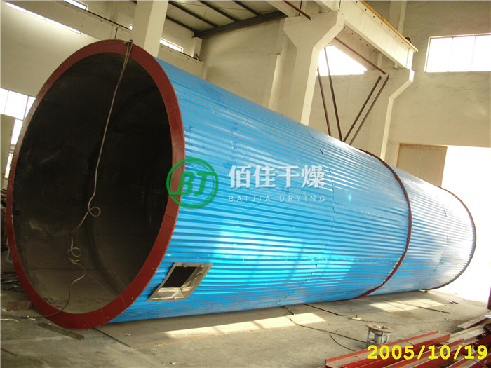 點(diǎn)擊放大 YPG壓力噴霧(冷卻)干燥機(jī)
